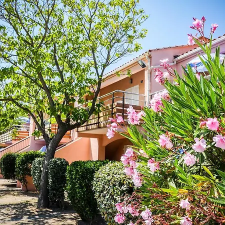 Village de vacances Village Passion La Grande Bastide 3*